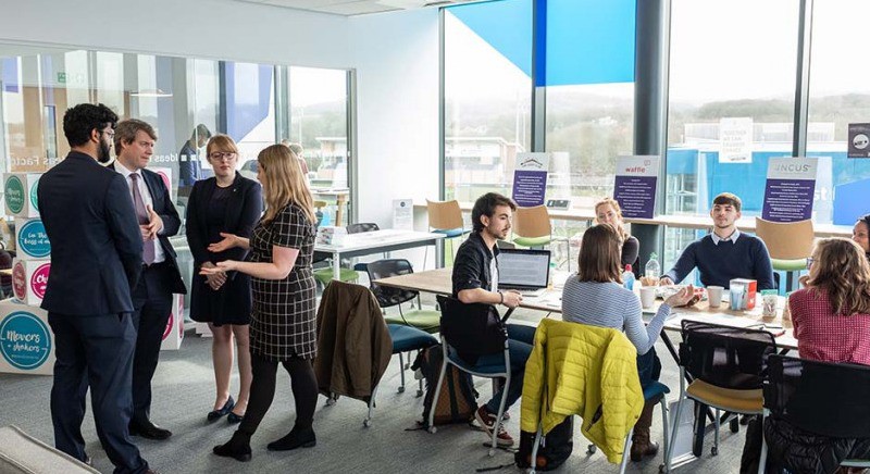 Best Launch Party Ideas For Your Startup